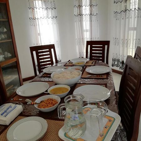 Air Port 5 Minutes Super Clean Upul Bed and Breakfast Νεγκόμπο Εξωτερικό φωτογραφία