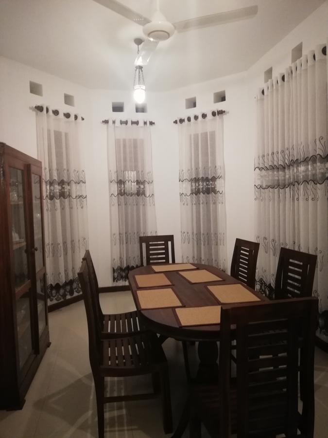 Air Port 5 Minutes Super Clean Upul Bed and Breakfast Νεγκόμπο Εξωτερικό φωτογραφία