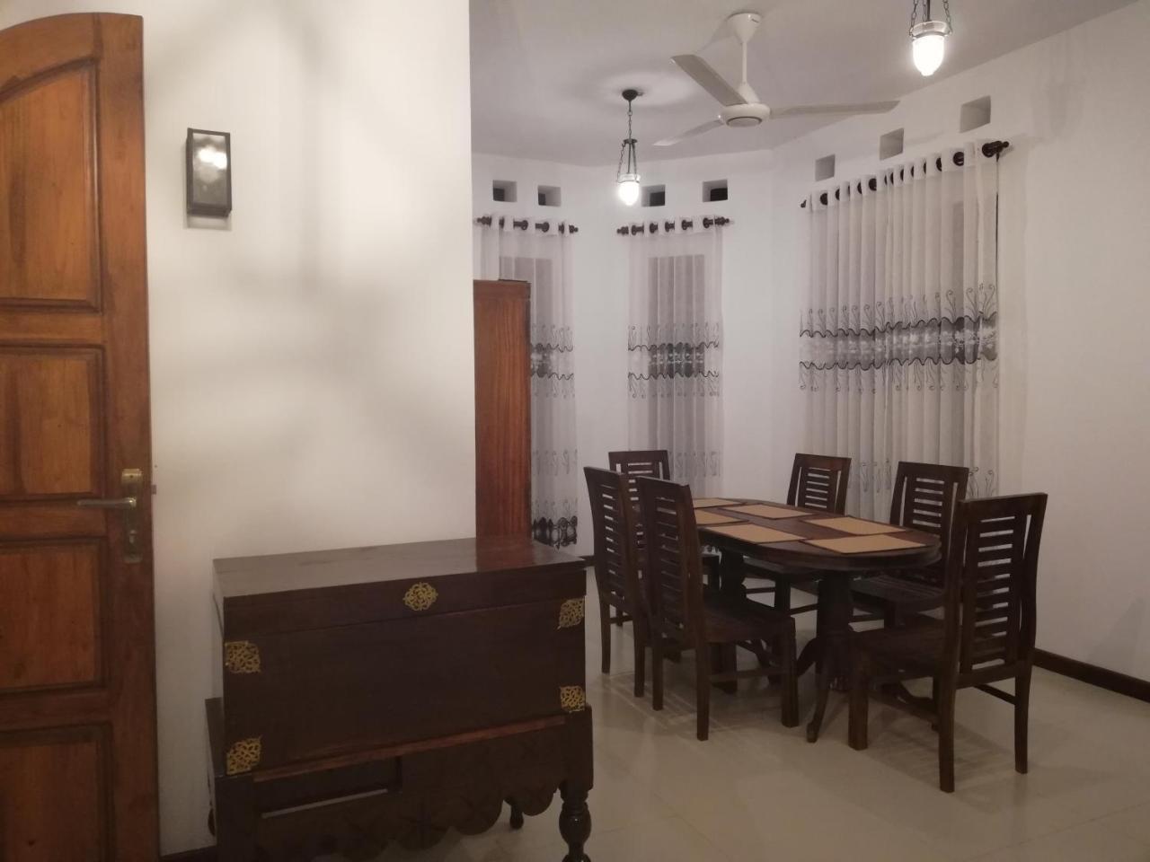 Air Port 5 Minutes Super Clean Upul Bed and Breakfast Νεγκόμπο Εξωτερικό φωτογραφία