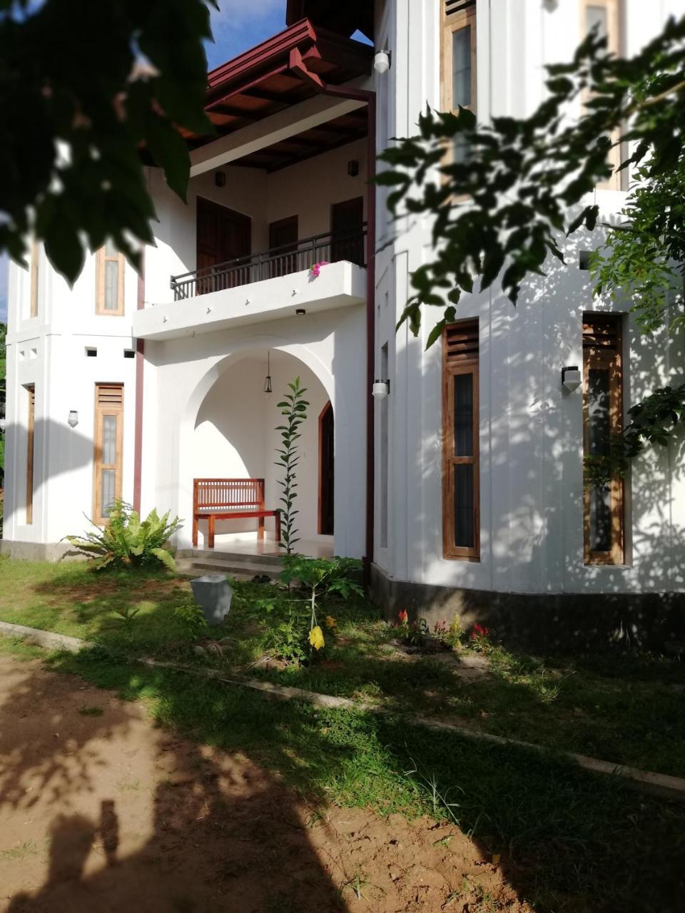 Air Port 5 Minutes Super Clean Upul Bed and Breakfast Νεγκόμπο Εξωτερικό φωτογραφία